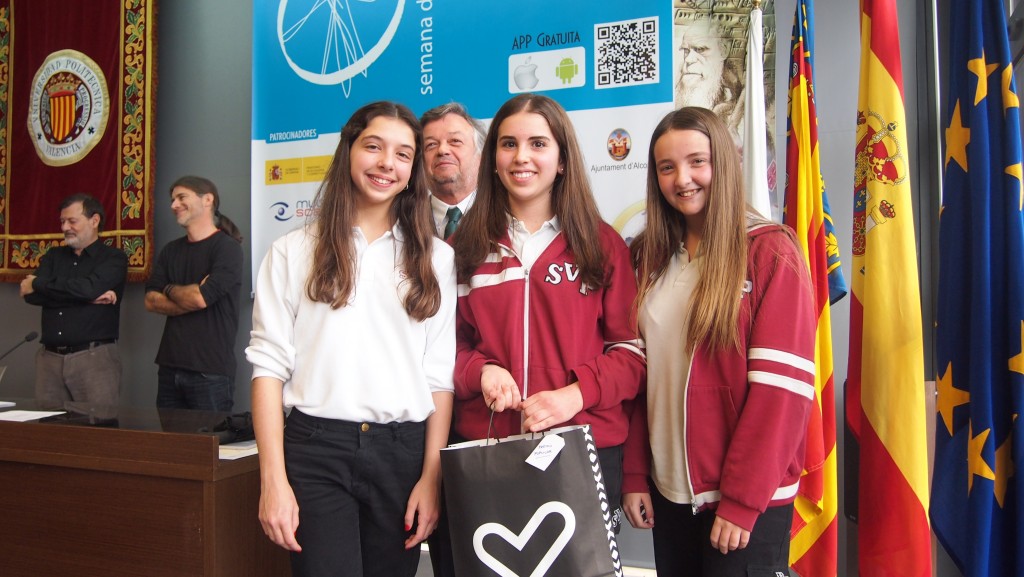 Menciones especiales Concursos de programación de la Universitat Politècnica de València en su Menciones especiales Concursos de programación de la Universitat Politècnica de València en su