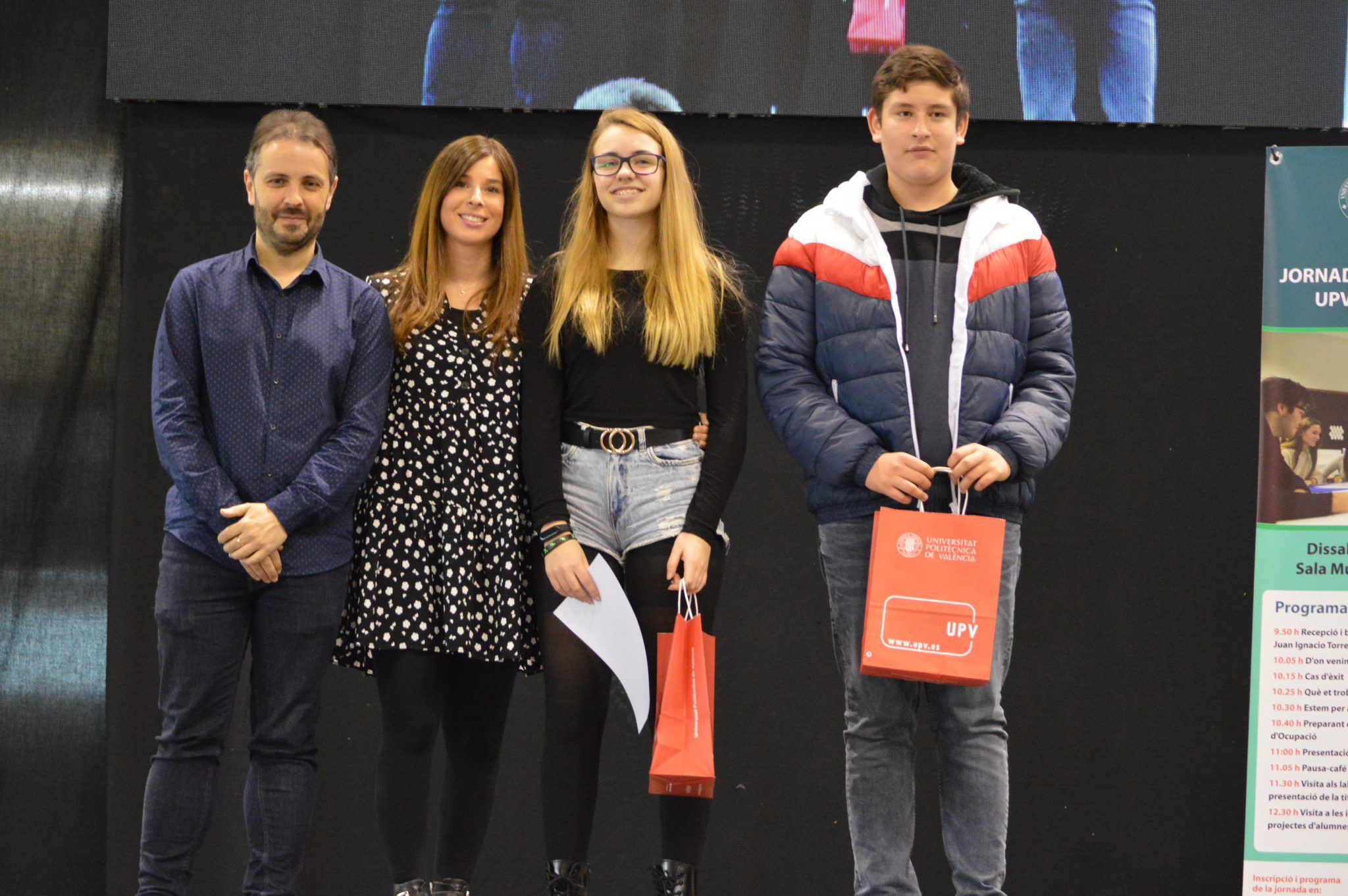 Menciones especiales Concursos de programación de la Universitat Politècnica de València en su Menciones especiales Concursos de programación de la Universitat Politècnica de València en su